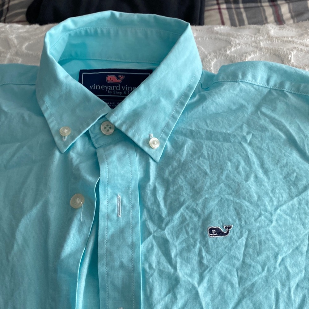 Vineyard Vines Bits Youth button up. Med 12-14